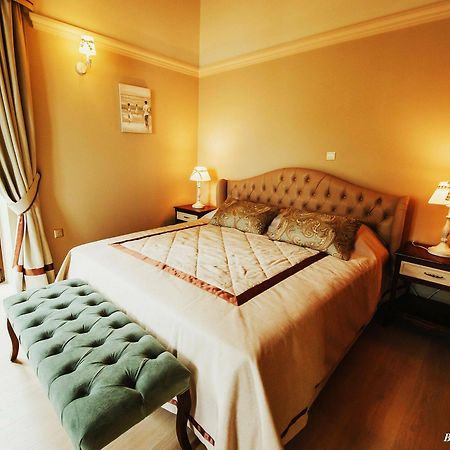 Sofia Boutique Hotel Кирения Экстерьер фото