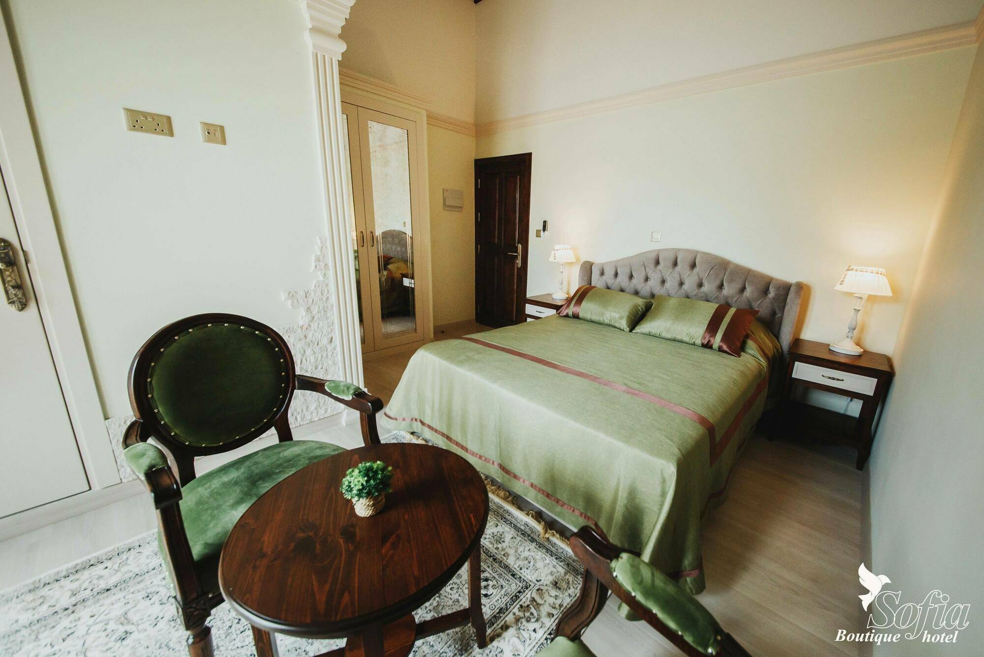 Sofia Boutique Hotel Кирения Экстерьер фото